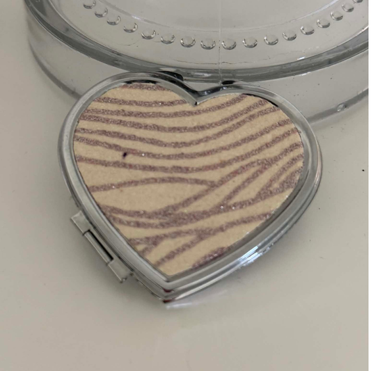 temt brand heart shaped double sided mirror compact