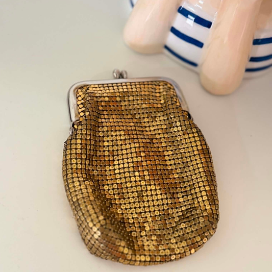 mid-century modern vintage gold mesh coin purse by Whiting & Davis co. Made in the USA